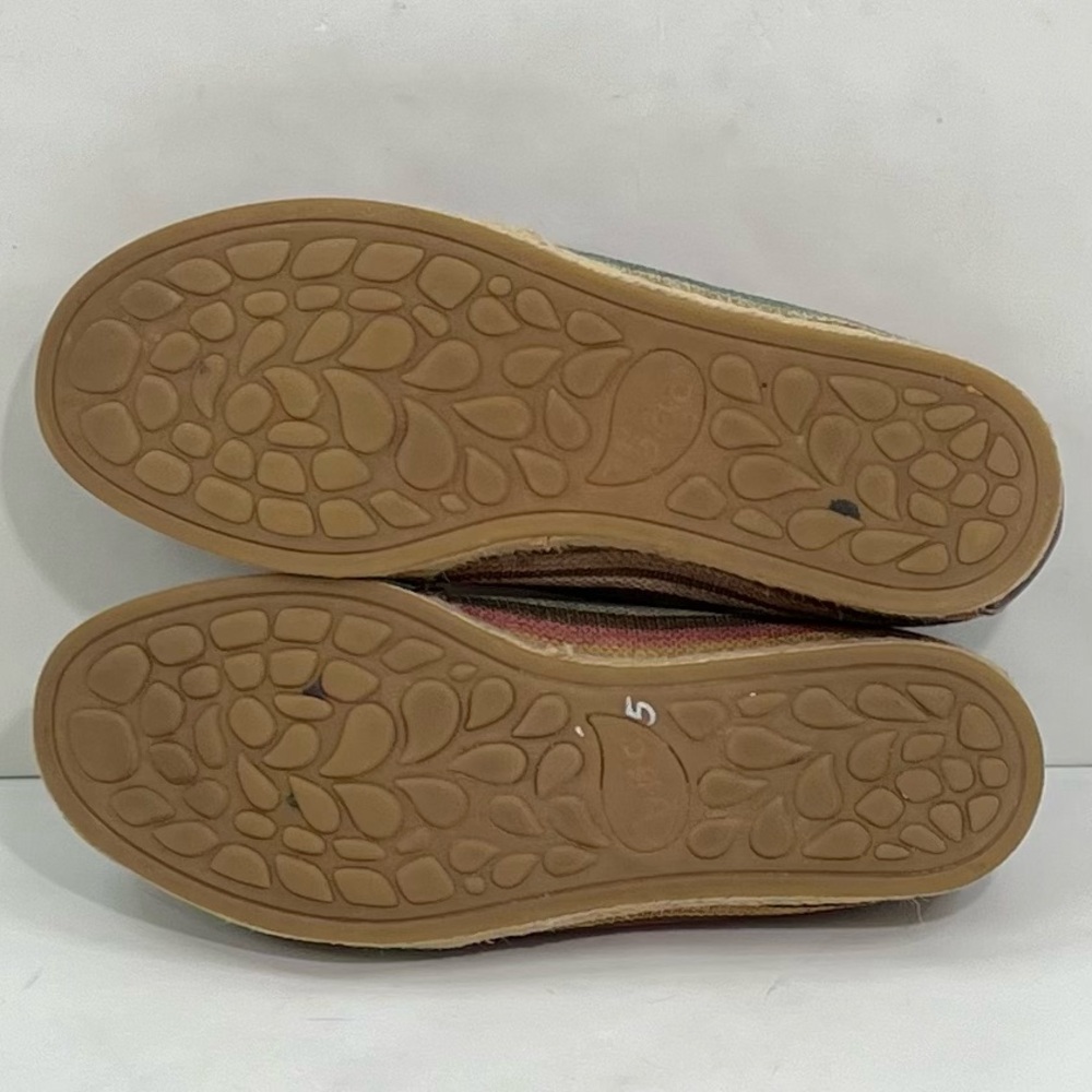 b.o.c. Women's Franki Multi Color Slip-On Espadrilles Flats - Picture 8 of 9